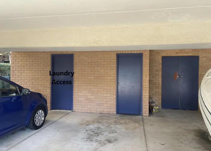 Shoal Towers 5, 11 Shoal Bay Rd - Air Conditioned, Wifi - Fantastic Location With Water Views