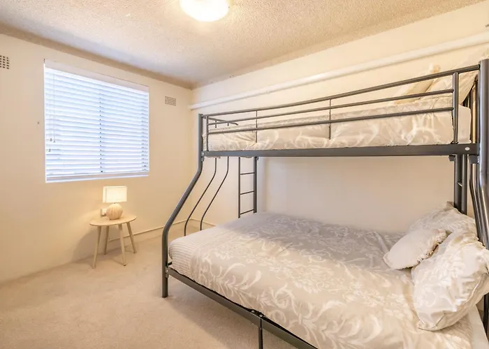 Shoal Towers 5, 11 Shoal Bay Rd - Air Conditioned, Wifi - Fantastic Location With Water Views